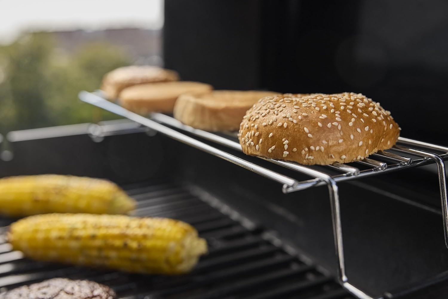 Weber Spirit E-325 Gas Grill - Image 7