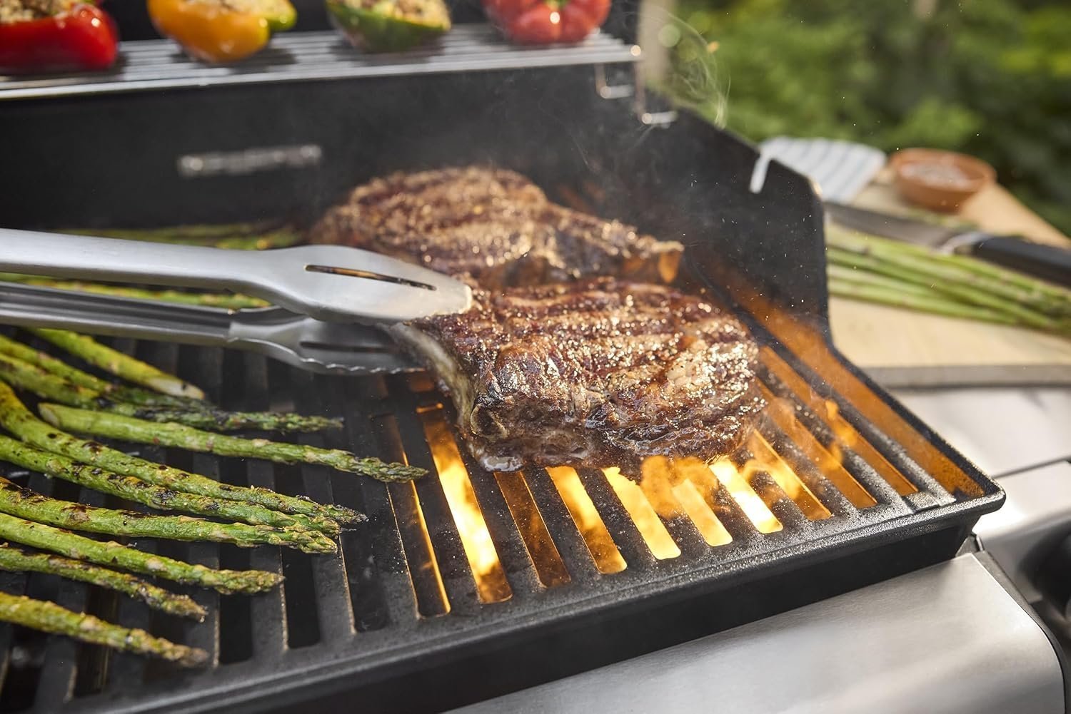 Weber Spirit E-325 Gas Grill - Image 3