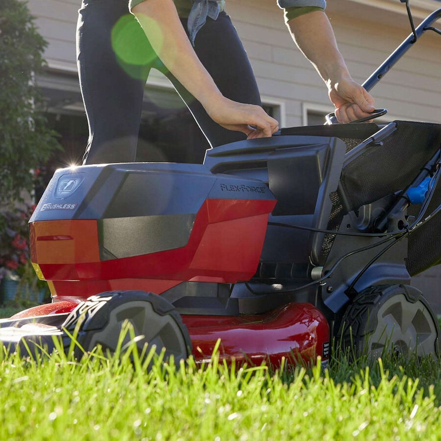 Toro 60V Recycler SmartStow 21″ RWD Self Propelled Mower #21356 - Image 8